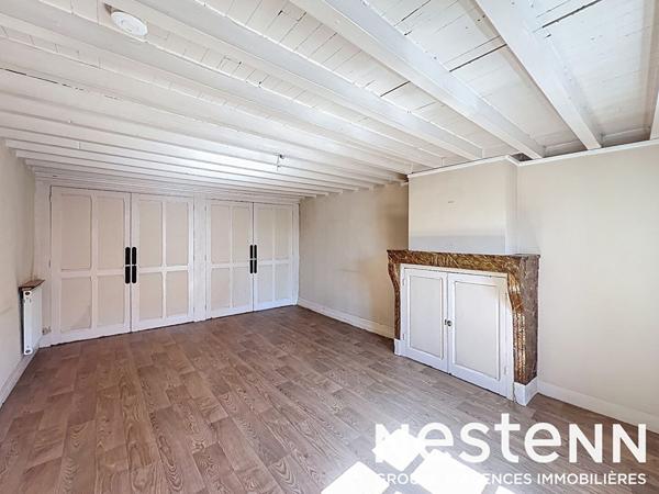 Maison 7 pièces, grand potentiel d'aménagement pour artisan ou famille