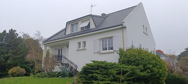 Maison 299m² au sol à rénover