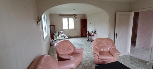 Maison 299m² au sol à rénover