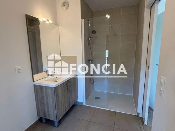 Location Appartement 4 pièces 90 m² - BIRDIE LODGE - 3 AVENUE DES PRES DE GARONNE APT F03 Villenave D'ornon 33140