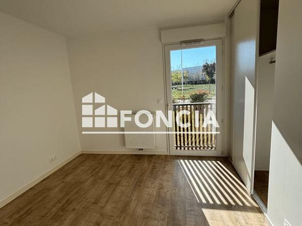 Location Appartement 4 pièces 90 m² - BIRDIE LODGE - 3 AVENUE DES PRES DE GARONNE APT F03 Villenave D'ornon 33140