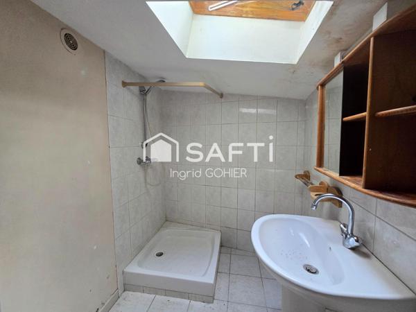 Maison avec jardin et garage