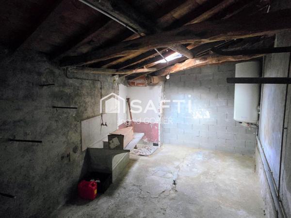 Maison avec jardin et garage