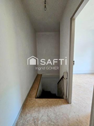 Maison avec jardin et garage