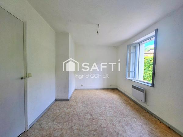 Maison avec jardin et garage