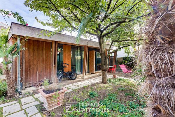 Ancienne usine rénovée en habitation contemporaine bas Côte Pavée