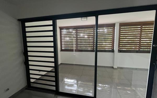 Appartement à vendre    3 pièces • 58,70 m2 Cayenne