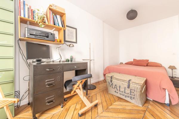 Cœur de la butte Montmartre - Appartement duplex 3 pièces
