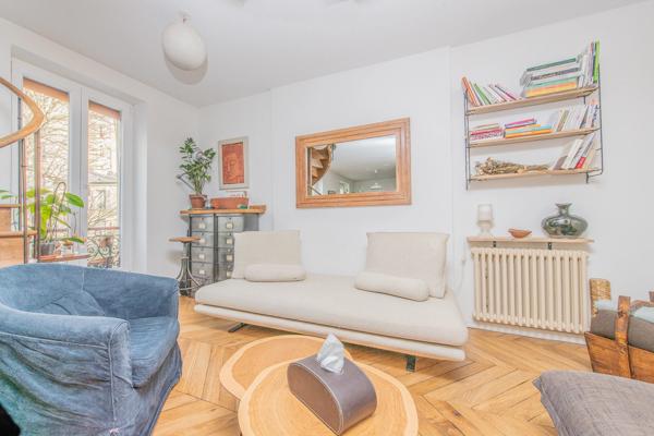 Cœur de la butte Montmartre - Appartement duplex 3 pièces