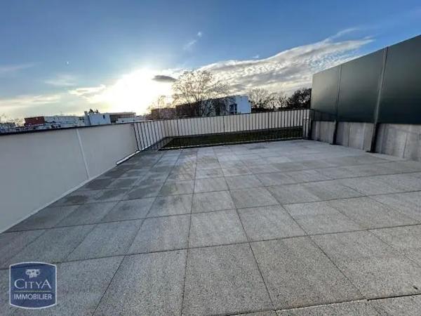 Appartement à louer 4 pièces 83.98m²