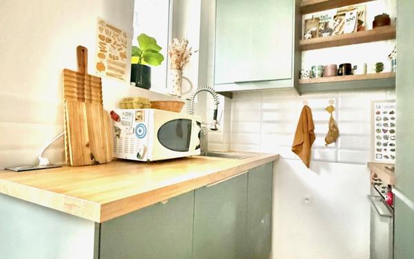 Appartement à vendre    2 pièces • 30,85 m2 Paris 19