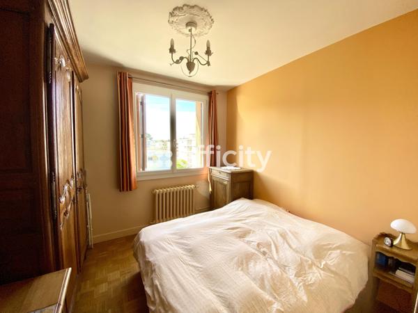 Appartement
         2 pièces
        - 57 m² Exclusivité 175 000 € *