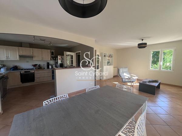 Angoulême Maison familiale avec 4 chambres