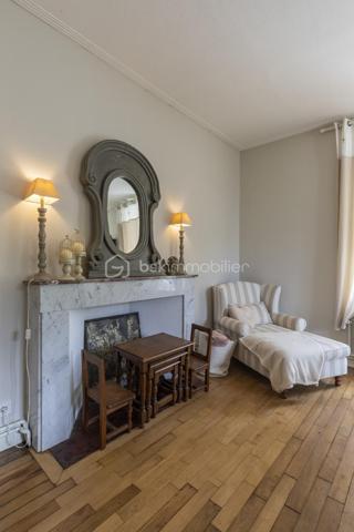 Maison de maitre de 300 m²