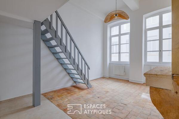 Studio rénové à proximité immédiate de la Place Bellecour