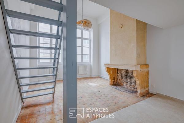 Studio rénové à proximité immédiate de la Place Bellecour