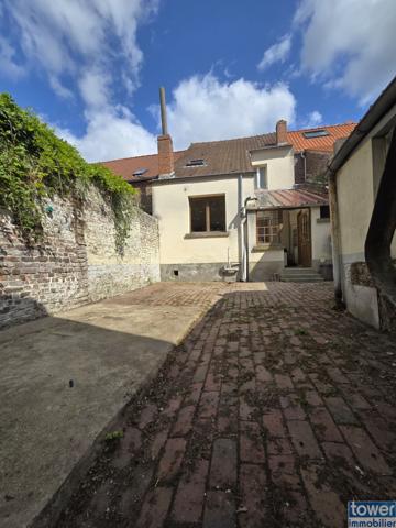 Maison de 75m² idéale pour investisseur ou première acquisition.