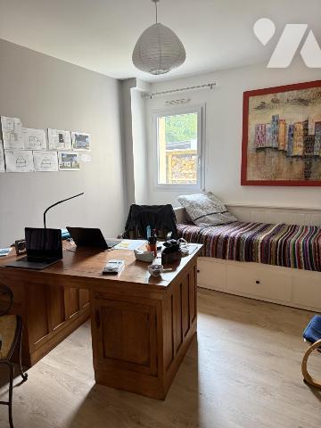 A VENDRE MAISON CONTEMPORAINE 3 chambres MONTERBLANC
