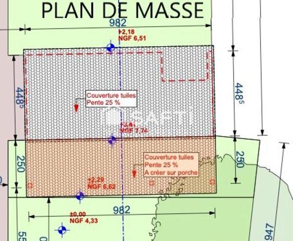 ANNEXE DE MAISON CLOS SUR TERRAIN DE 300 m²