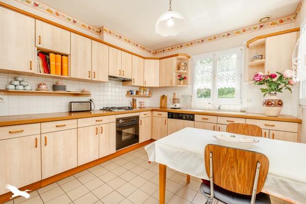 Maison à vendre |  Châteaulin |  8 pièces | 170 m²