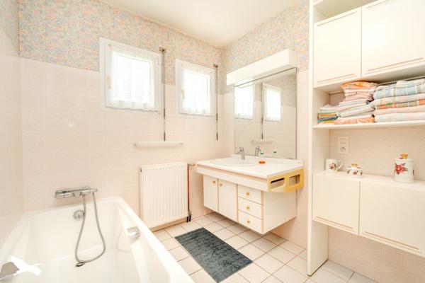 Maison à vendre |  Châteaulin |  8 pièces | 170 m²