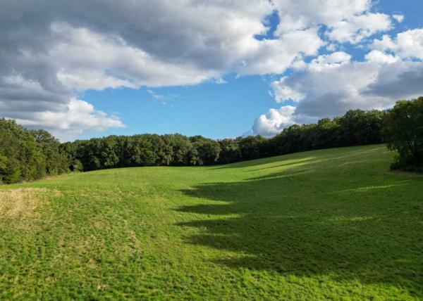 Maison ancienne - Gourdon Secteur Gourdon - Ensemble immobilier sur 8ha avec vue