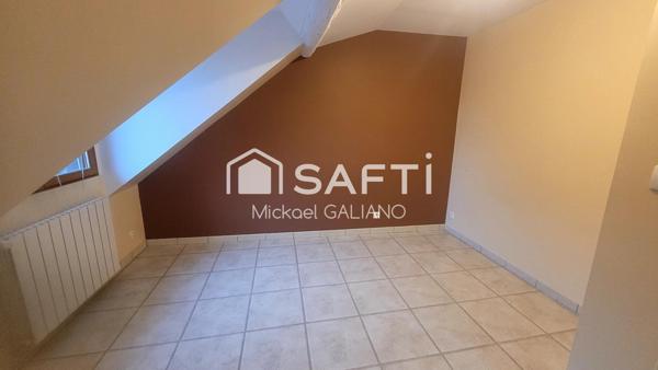 Maison de village en duplex, avec terrasse