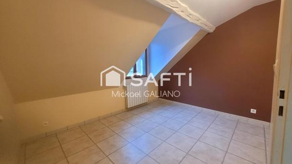 Maison de village en duplex, avec terrasse