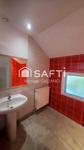 Maison de village en duplex, avec terrasse