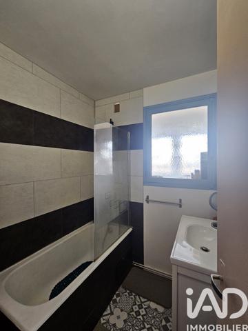 Appartement à vendre 4 pièces 71 m² Ruelle-sur-Touvre