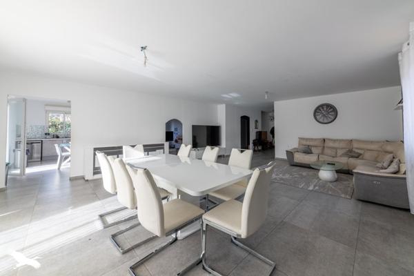 Maison à vendre |                                       Fronton |                                        4 pièces  |  159 m²