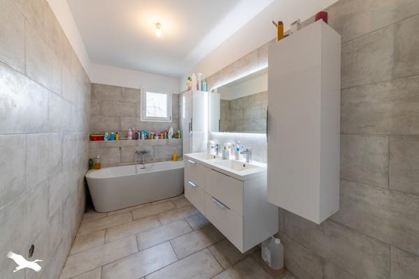 Maison à vendre |                                       Fronton |                                        4 pièces  |  159 m²