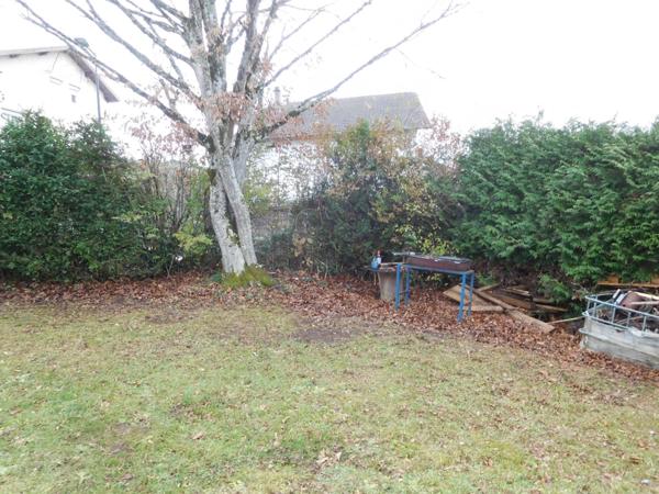 Maison traditionnelle, 4 chambres, Terrasse, Garage à Arbent,