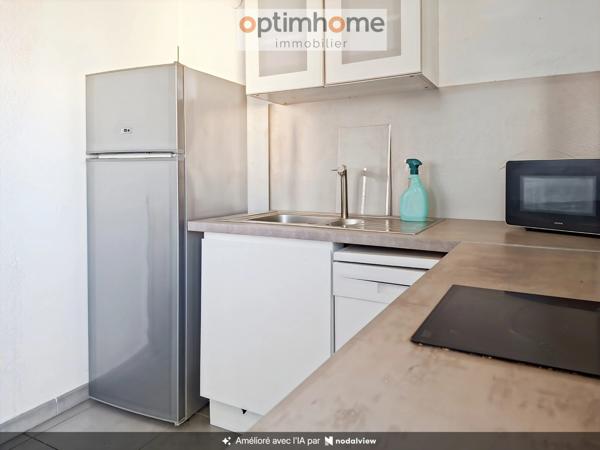 Vente appartement T2 Canet-Plage avec balcon terrasse à 100 m de la mer