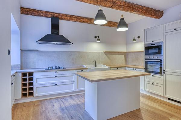 Charmante maison de village rénovée et ses terrasses