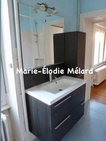 Longwy-Haut centre, immeuble mixte avec local commercial loué et appartement indépendant