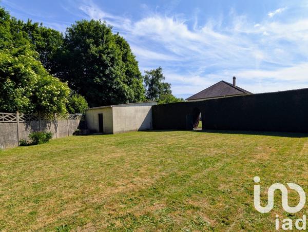 Maison de village 5 pièces de 102 m² à Auneuil (60390)