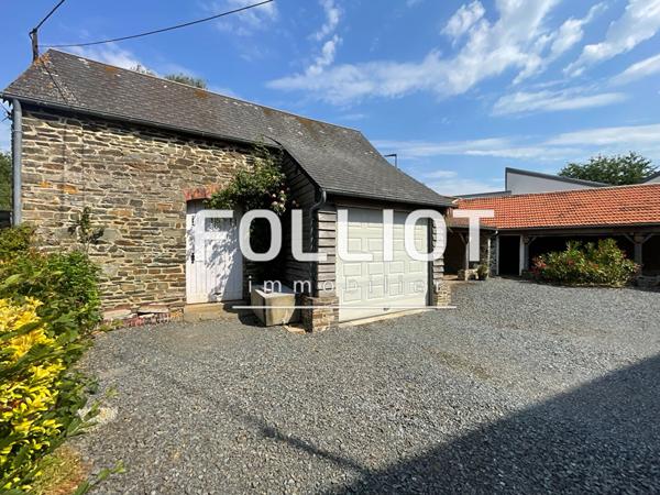 A VENDRE - CONDE-SUR-VIRE - Maison de Caractère