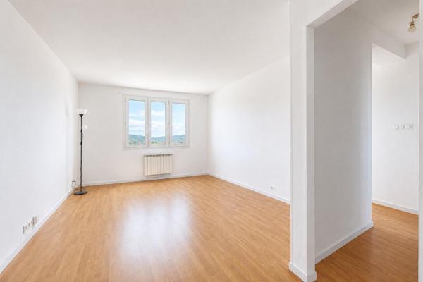 Exclusivité – T4 rénové avec vue panoramique sur Marseille – La Blancarde