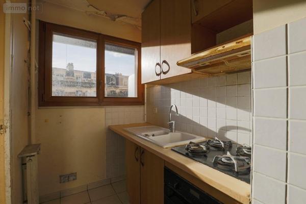 Appartement à rénover à vendre à Paris 15e arrondissement à Paris (75015), ref : 100000