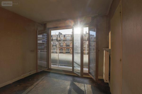 Appartement à rénover à vendre à Paris 15e arrondissement à Paris (75015), ref : 100000