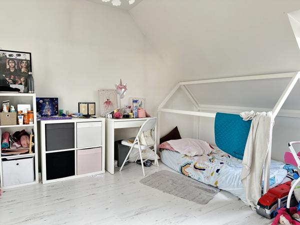 Saint-Leu-d'Esserent (60340) Maison familiale à Saint-Leu-d’Esserent.