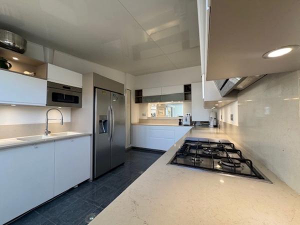 Maison à vendre 5 pièces PORT CAMARGUE (30)