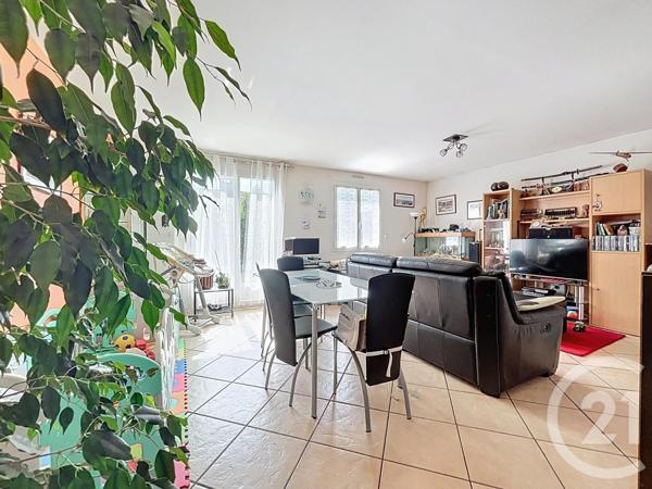 Maison à vendre  5 pièces - 94,84 m2 MENETROL - 63