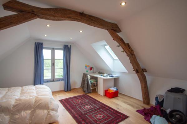 Belle maison en bord de loire avec troglodyte aménagé