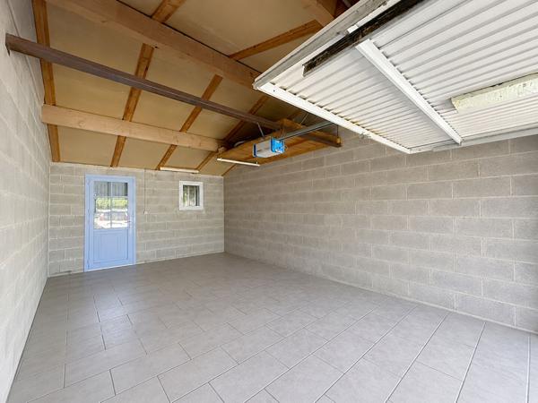 A vendre Maison de plein pied non mitoyenne  T4 calme et lumineuse