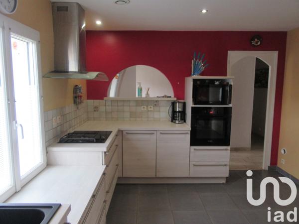 Maison à vendre 5 pièces 91 m² Bressuire