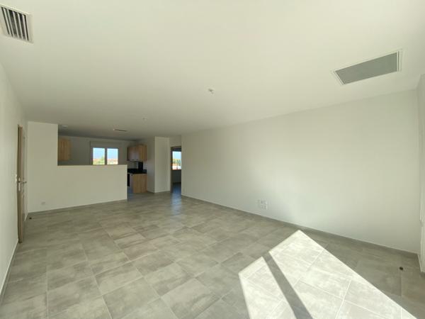 MAISON 4 PIÈCES NEUVE AVEC TERRASSE - PROCHE NÎMES