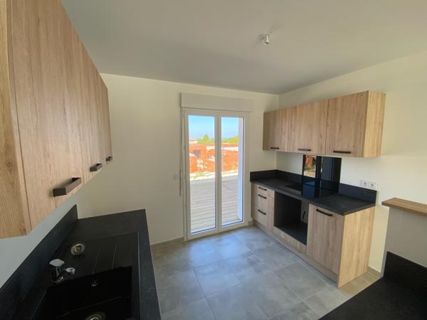 MAISON 4 PIÈCES NEUVE AVEC TERRASSE - PROCHE NÎMES