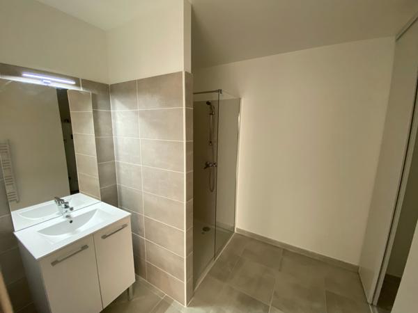 MAISON 4 PIÈCES NEUVE AVEC TERRASSE - PROCHE NÎMES